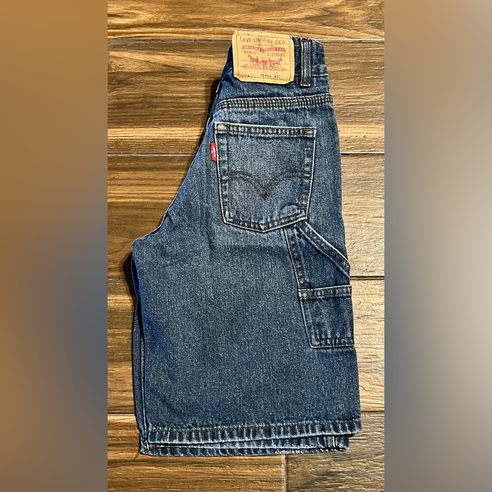 Levi's Blue Denim Carpenter Shorts Relaxed Fit - Picture 4 of 4